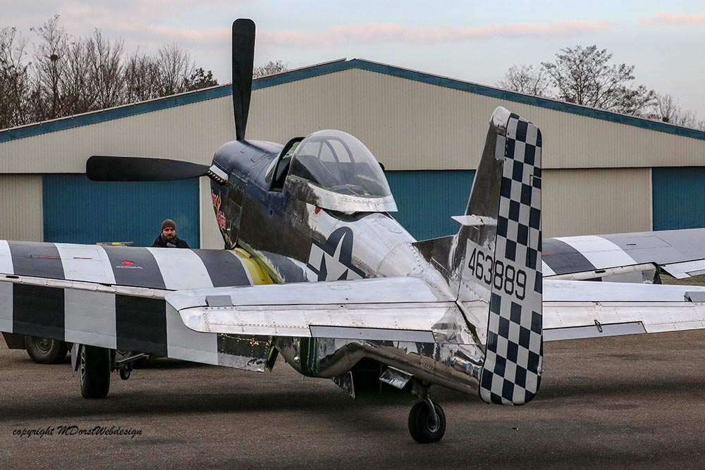 P-51_Queen_of_Hearts_shop_2018-12-14_-_4.jpg