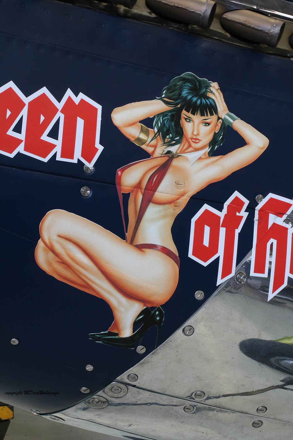 P-51_Queen_of_Hearts_shop_2018-12-14_-_9.jpg